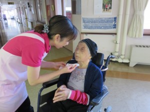 サメさんメイク落し