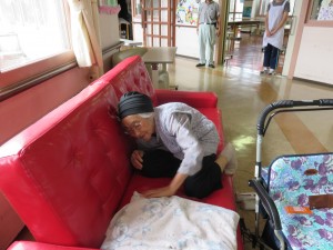 おびえるキミエ